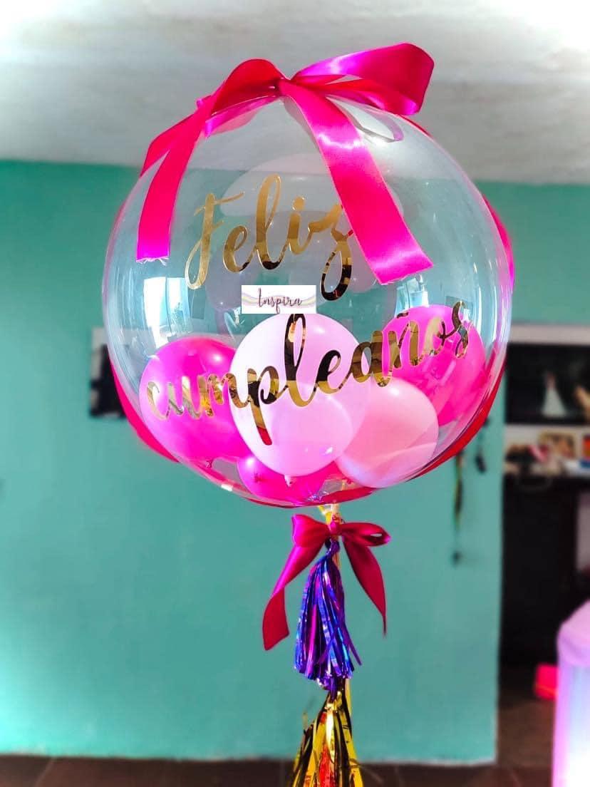 Arreglo de globos decorativos